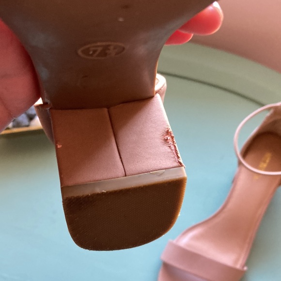 Nude block heel - Picture 6 of 13